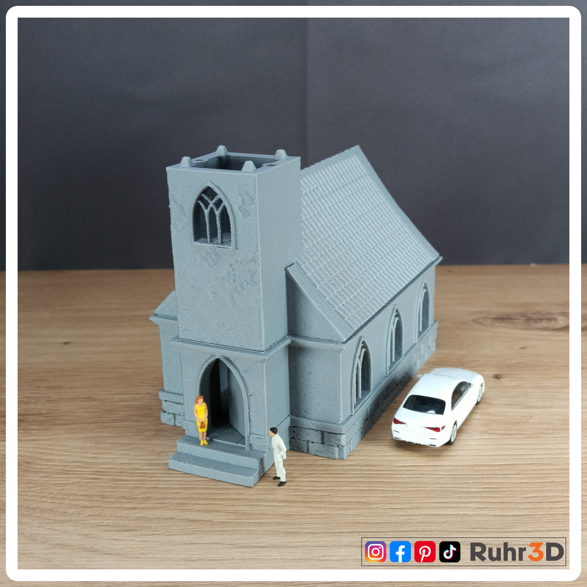 Kapelle der Heiligen Elira - Maßstab 1:87