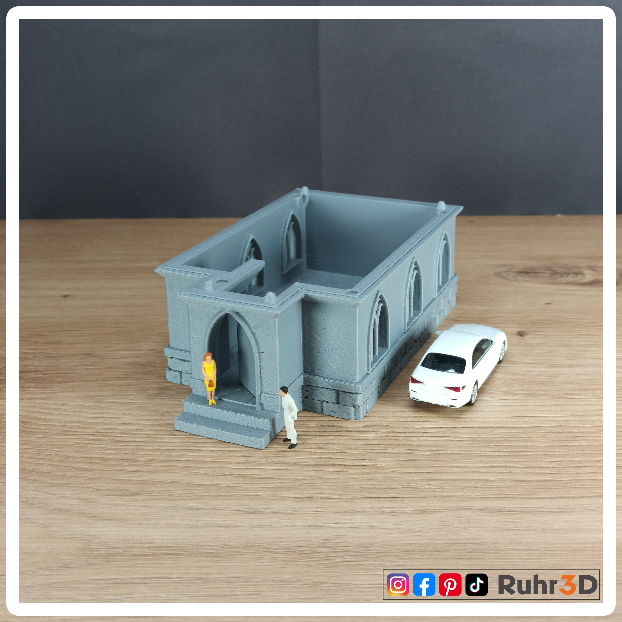 Kapelle der Heiligen Elira - Maßstab 1:87