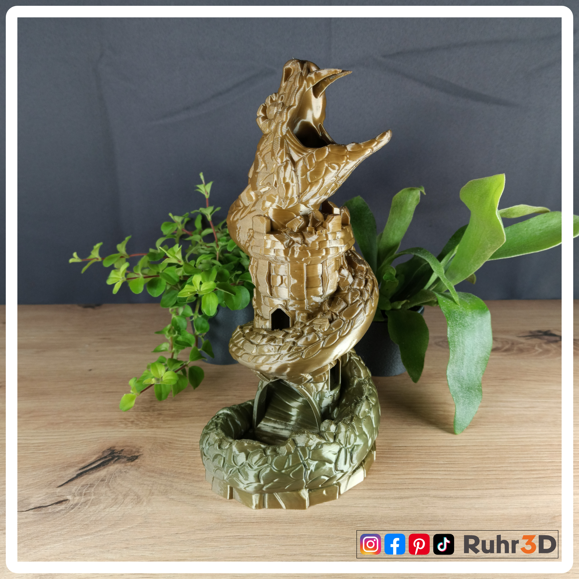 Basilisk Dicetower in Steampunk